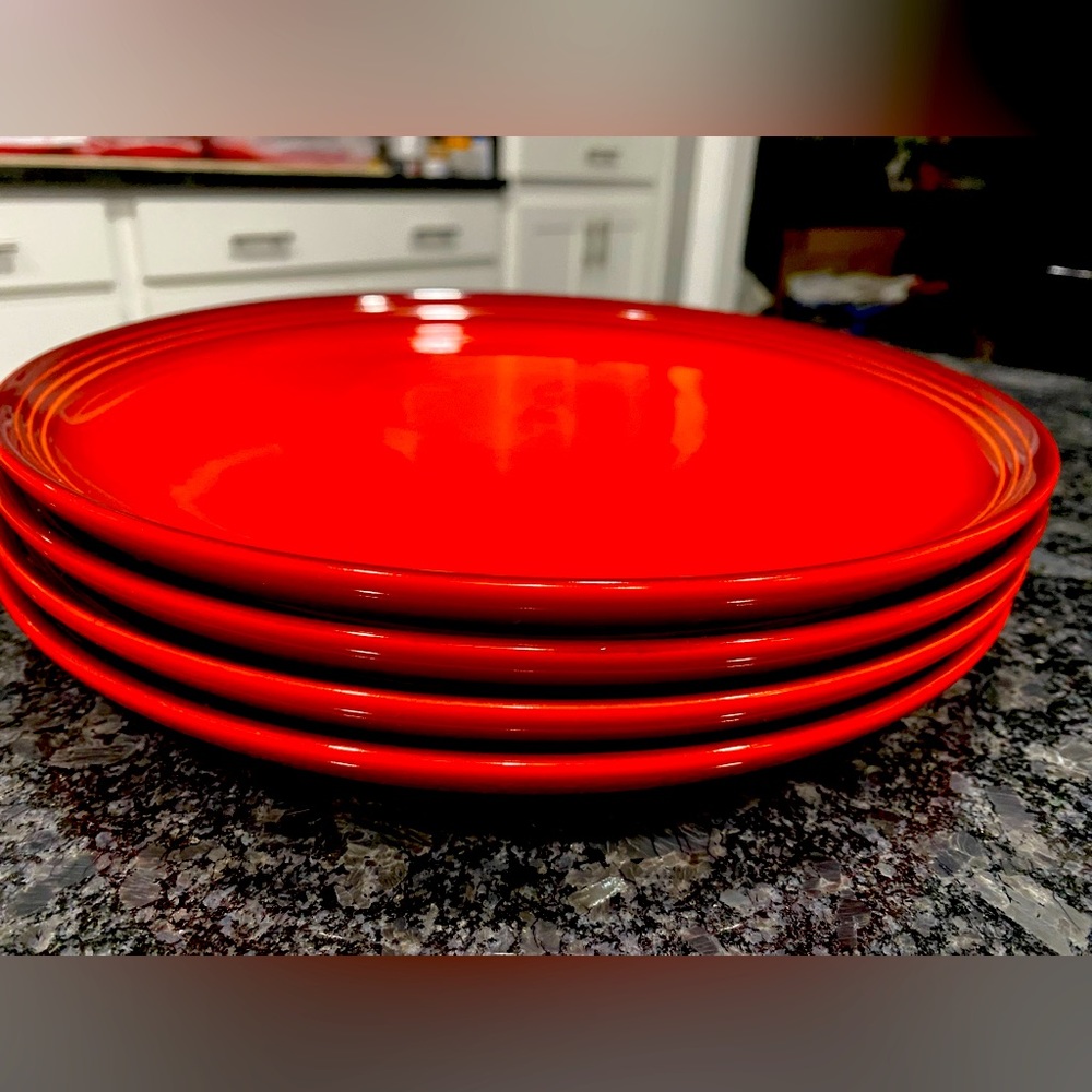 NWT Le Creuset 4-Pc Dinner Plates